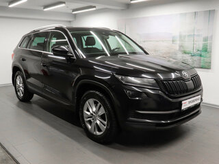 2019 Skoda Kodiaq I, чёрный, 2990000 рублей, вид 3