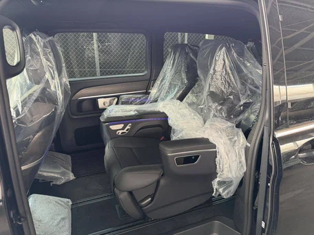 2026 Mercedes-Benz V-Класс Extra Long 300 d экстра длинный III (W447) Рестайлинг 2, чёрный, 12590000 рублей, вид 5