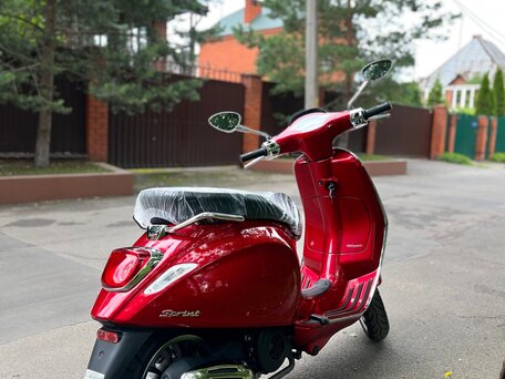 2021 Vespa Sprint, красный, 435000 рублей, вид 3