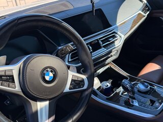 2019 BMW X5 40i IV (G05/G18), белый, 6050000 рублей, вид 4
