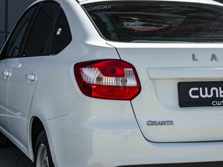 2026 Lada (ВАЗ) Granta I Рестайлинг, белый, 1098000 рублей, вид 2