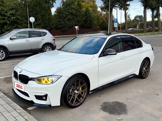 2013 BMW 3 серии 320i xDrive VI (F3x), белый, 2200000 рублей, вид 1