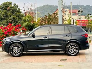 2024 BMW X5 Long 30Li IV (G05/G18) Рестайлинг, чёрный, 7465000 рублей, вид 5