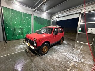 1997 Lada (ВАЗ) 2121 (4x4) I Рестайлинг, красный, 250000 рублей, вид 3