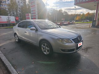 2005 Volkswagen Passat B6, серебристый, 390000 рублей, вид 4