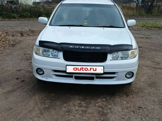 1999 Nissan Avenir II (W11), белый, 340000 рублей, вид 1
