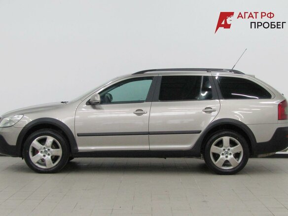 2010 Skoda Octavia Scout II (A5) Рестайлинг, серый - вид 1