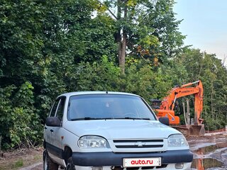 2003 Chevrolet Niva I, белый, 350000 рублей, вид 1