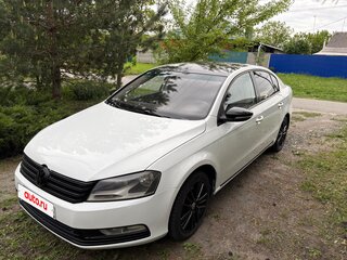 2011 Volkswagen Passat B7, белый, 800000 рублей, вид 1