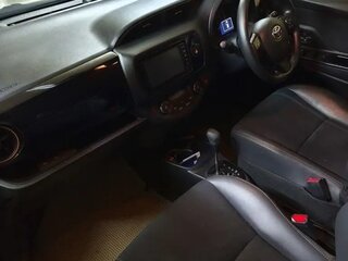 2019 Toyota Vitz III (XP130) Рестайлинг, фиолетовый, 1250000 рублей, вид 5