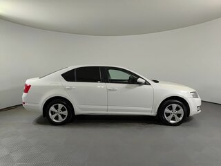 2013 Skoda Octavia III (A7), белый, 686560 рублей, вид 4