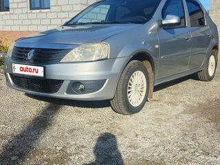 2011 Renault Logan I Рестайлинг, серебристый, 450000 рублей, вид 1