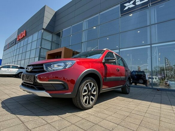 2026 Lada (ВАЗ) Granta Cross I Рестайлинг, красный, 1246000 рублей - вид 8