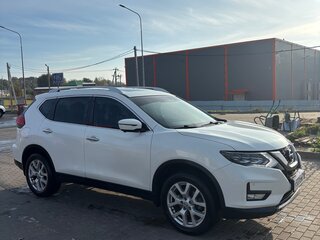 2020 Nissan X-Trail III Рестайлинг, белый, 1970000 рублей, вид 4