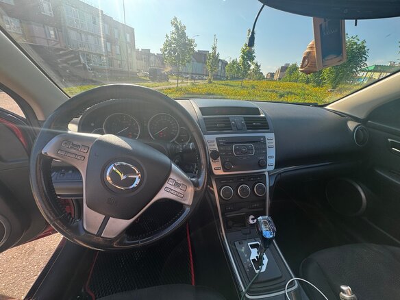 2008 Mazda 6 II (GH), красный, 700000 рублей - вид 5