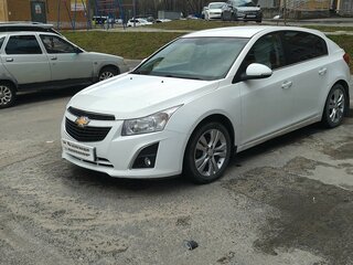 2013 Chevrolet Cruze I Рестайлинг, белый, 1150000 рублей, вид 2
