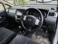 2005 Nissan Tiida Latio I, белый, 420000 рублей - вид 9