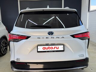 2021 Toyota Sienna IV, белый, 4800000 рублей, вид 4