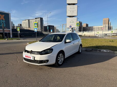 2012 Volkswagen Golf VI, белый, 700000 рублей, вид 2