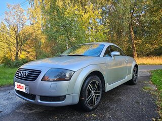 2002 Audi TT I (8N), серебристый, 900000 рублей, вид 2