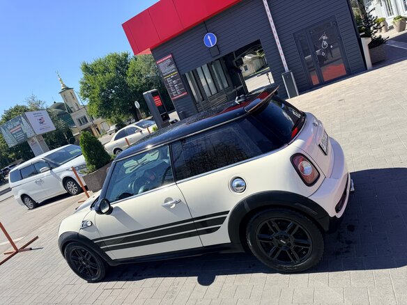 2012 Mini Hatch Cooper S II (R56) Рестайлинг, белый, 849000 рублей - вид 11