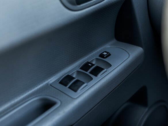 2006 Mitsubishi Colt VI (Z20/Z30), чёрный, 190000 рублей - вид 8