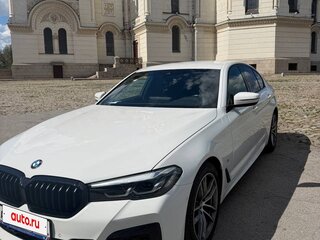 2020 BMW 5 серии 520i VII (G30/G31/G38), белый, 3800000 рублей, вид 4
