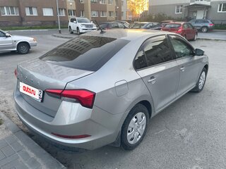 2021 Skoda Rapid II, серый, 1350000 рублей, вид 4