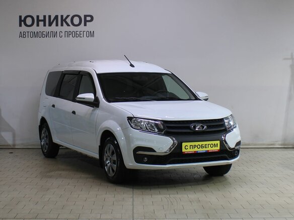 2024 Lada (ВАЗ) Largus I Рестайлинг, белый - вид 2