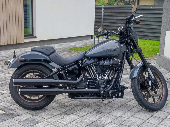 2022 Harley-Davidson Low Rider, серый, 1507680 рублей - вид 1
