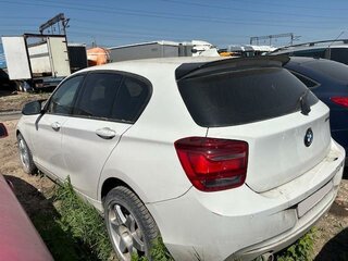 2011 BMW 1 серии 120d II (F20/F21), белый, 840000 рублей, вид 5