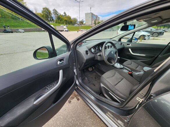 2012 Peugeot 408 I, серый, 550000 рублей - вид 2