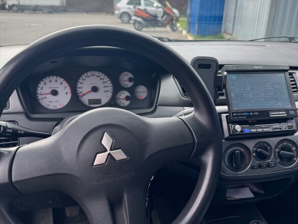 2009 Mitsubishi Lancer Classic IX Рестайлинг, серый, 370000 рублей - вид 12