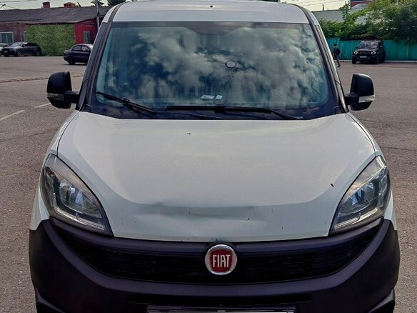 2018 Fiat Doblo II Рестайлинг, белый, 750000 рублей - вид 3