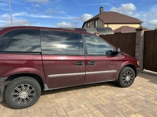 2001 Dodge Caravan 3-speed IV, красный, 485000 рублей, вид 2