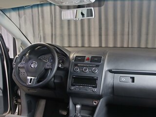 2014 Volkswagen Touran I Рестайлинг 2, коричневый, 899000 рублей, вид 5