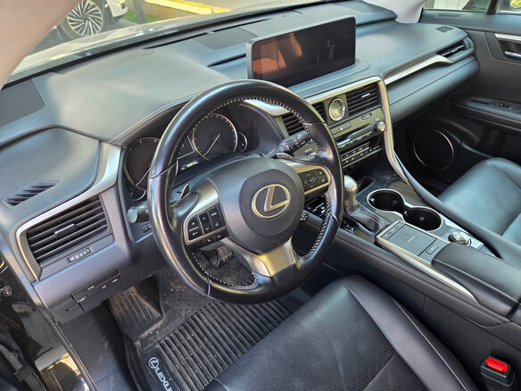2021 Lexus RX 300 IV Рестайлинг, чёрный, 4650000 рублей - вид 8