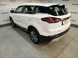 2023 Geely Atlas Pro, белый, 1880000 рублей, вид 4