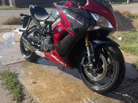 2018 Suzuki GSX-S 1000 F, красный, 950000 рублей, вид 1