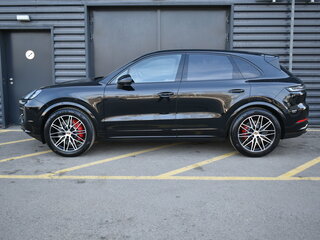 2026 Porsche Cayenne S III Рестайлинг, чёрный, 23599000 рублей, вид 2