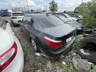 2009 BMW 5 серии 530i V (E60/E61) Рестайлинг, серый, 771000 рублей, вид 4