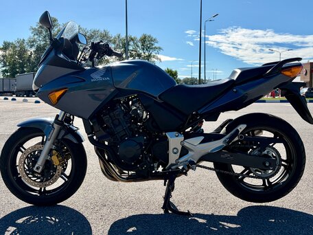 2004 Honda CBF 600, серый, 445000 рублей, вид 4