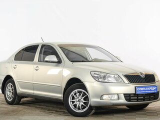 2013 Skoda Octavia II (A5) Рестайлинг, серебристый, 849000 рублей, вид 1