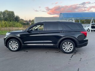 2020 Ford Explorer VI, чёрный, 3900000 рублей, вид 5