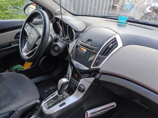 2014 Chevrolet Cruze I Рестайлинг, серый, 650000 рублей, вид 5
