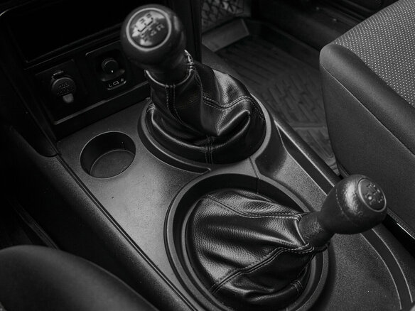 2021 Lada (ВАЗ) Niva, серый, 900000 рублей - вид 15