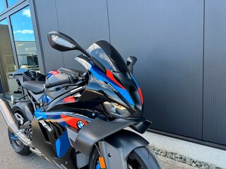 2026 BMW M 1000 RR, чёрный, 5253000 рублей, вид 4