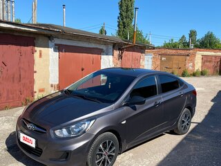 2011 Hyundai Solaris I, серый, 750000 рублей, вид 3