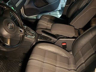 2012 Volkswagen Golf VI, серебристый, 950000 рублей, вид 5