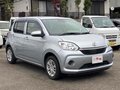 2020 Toyota Passo III Рестайлинг, серебристый, 650000 рублей - вид 2